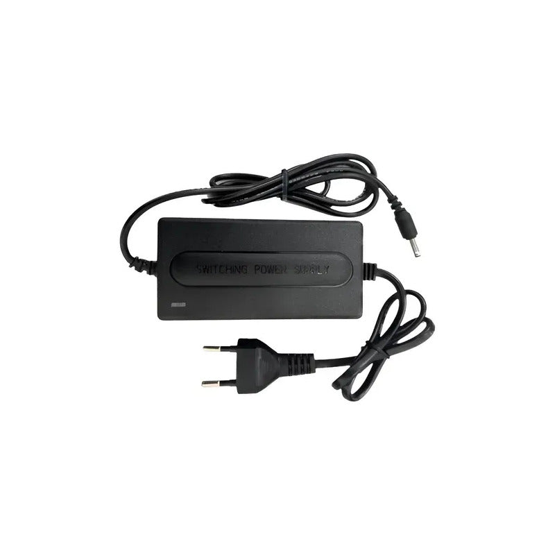 Cargador Para Notebook Plan Ceibal 12v 2 Amp, Ceibalita. Negro